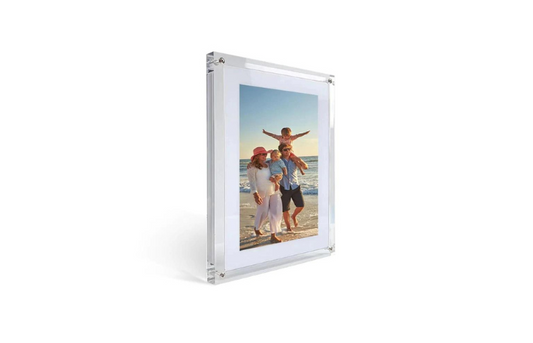 Acrylic Digital Photo Frame Review | Needious